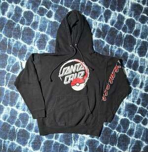 Santa Cruz x Pokémon Poké Ball Dot Pullover Hoodie Black